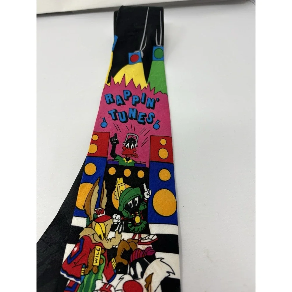 Looney Tunes Mania vintage cartoons